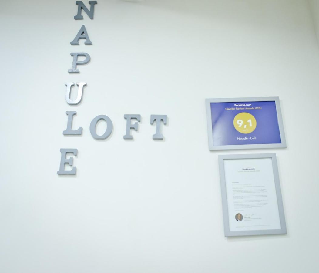 Appartement Napulè - Loft à Naples Extérieur photo