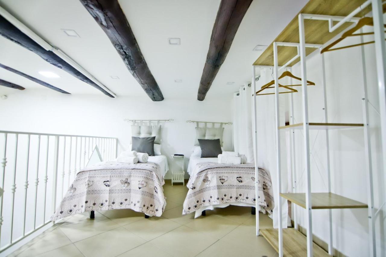 Appartement Napulè - Loft à Naples Extérieur photo